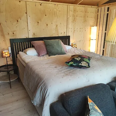 Sjugare Gard Glamping Villa Leksand Exterior photo