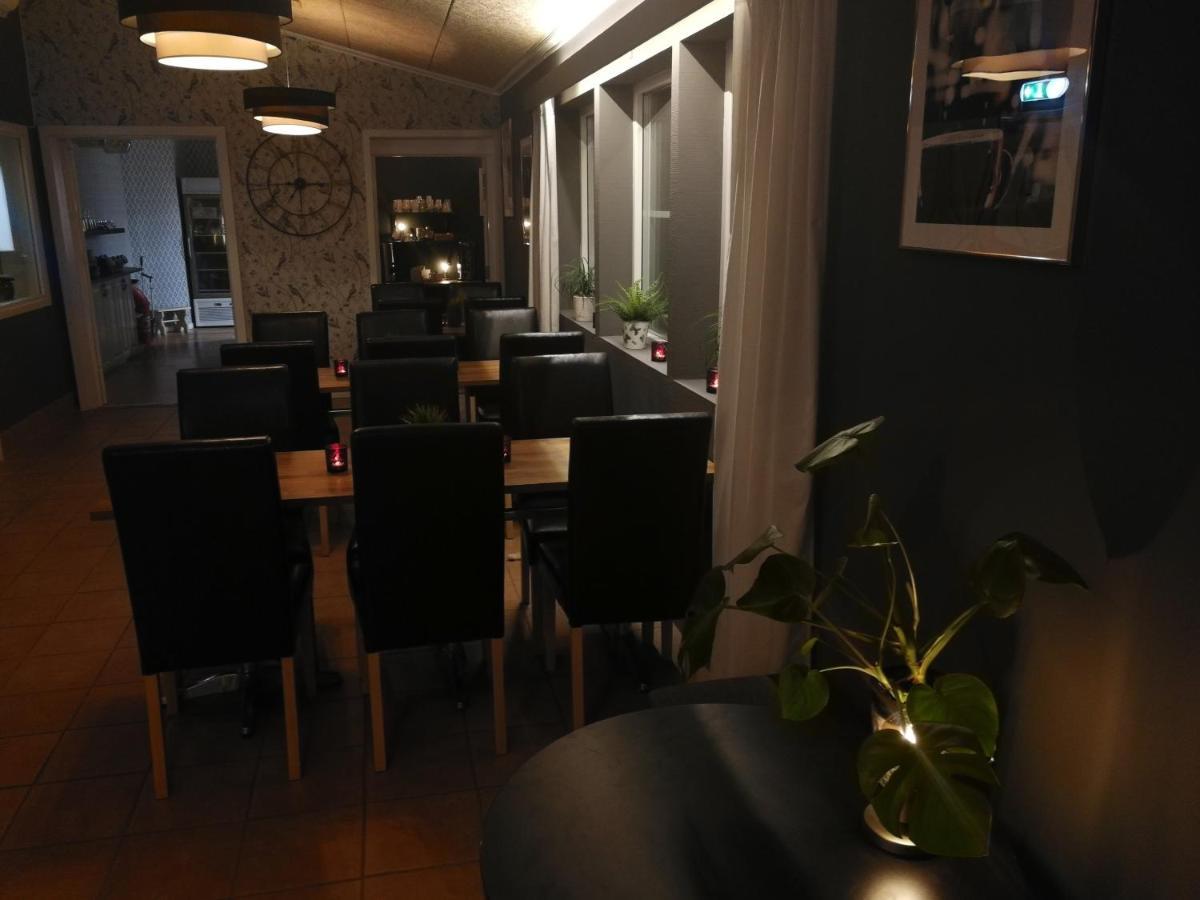 Lodge Sjugare Gard Glamping
