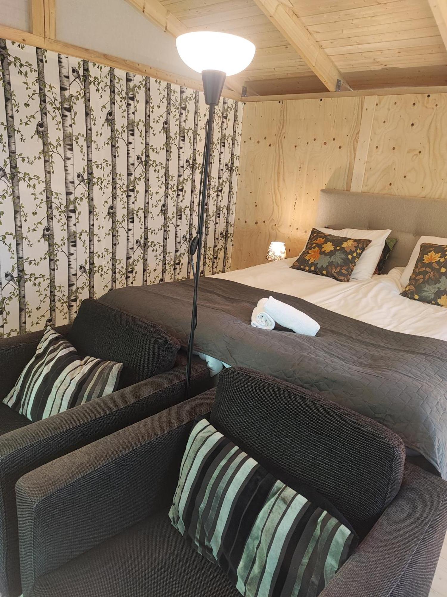 Sjugare Gard Glamping *