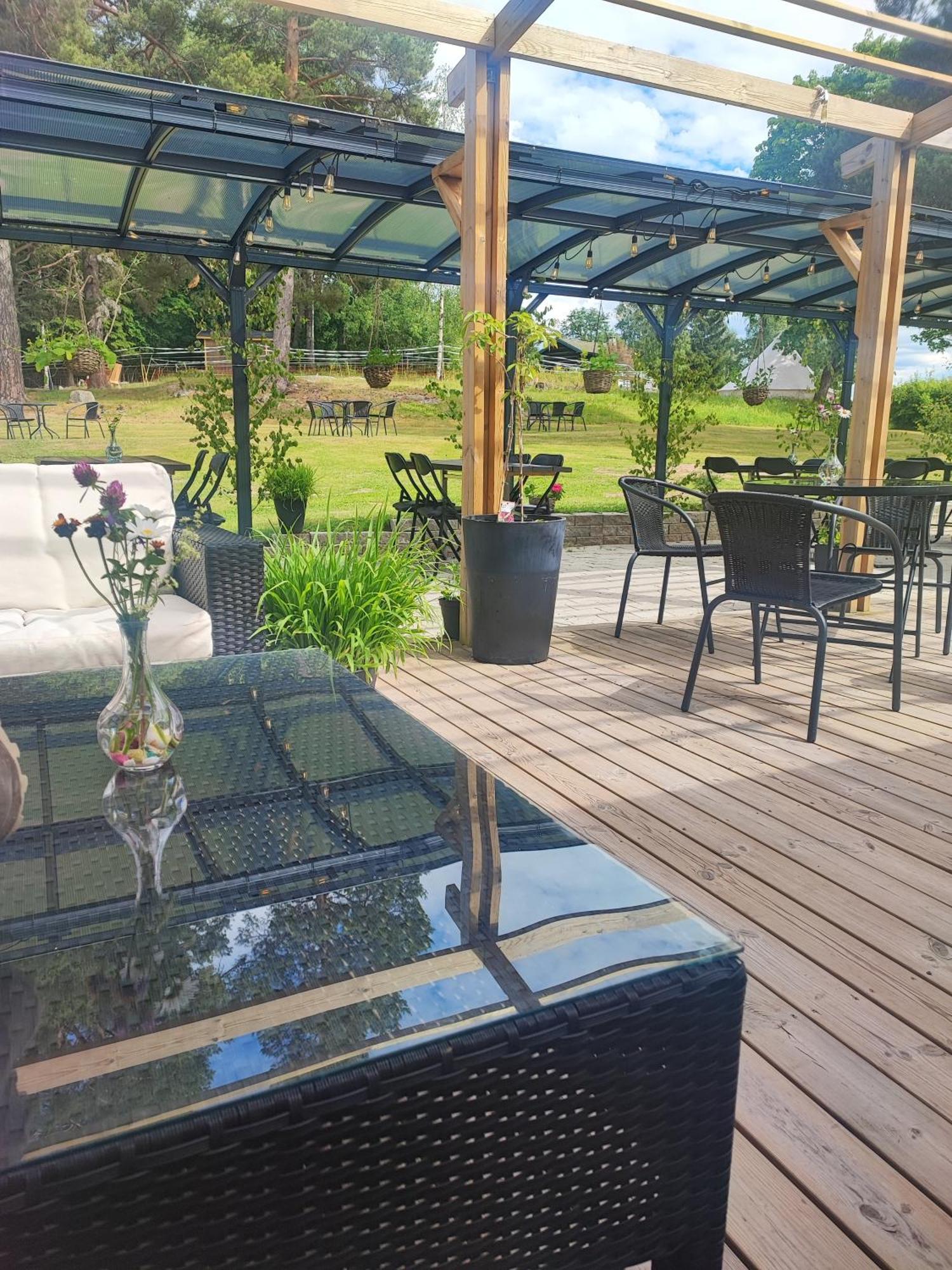Sjugare Gard Glamping Lodge